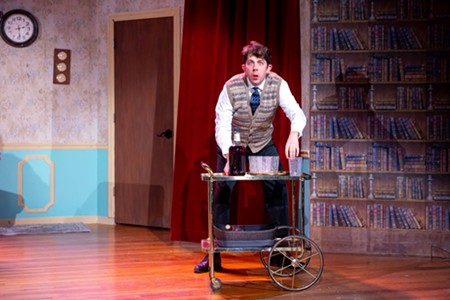 Review: Austin Playhouse’s The (One-Act) Play That Goes Wrong